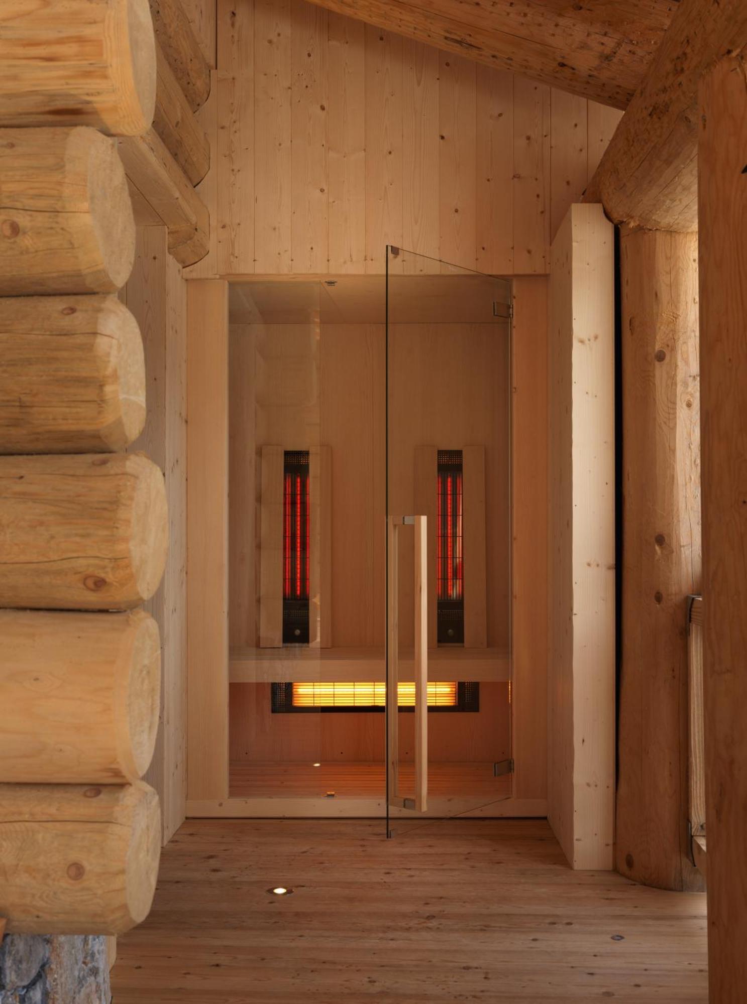Hotel Haus Michaela Sappada Kültér fotó