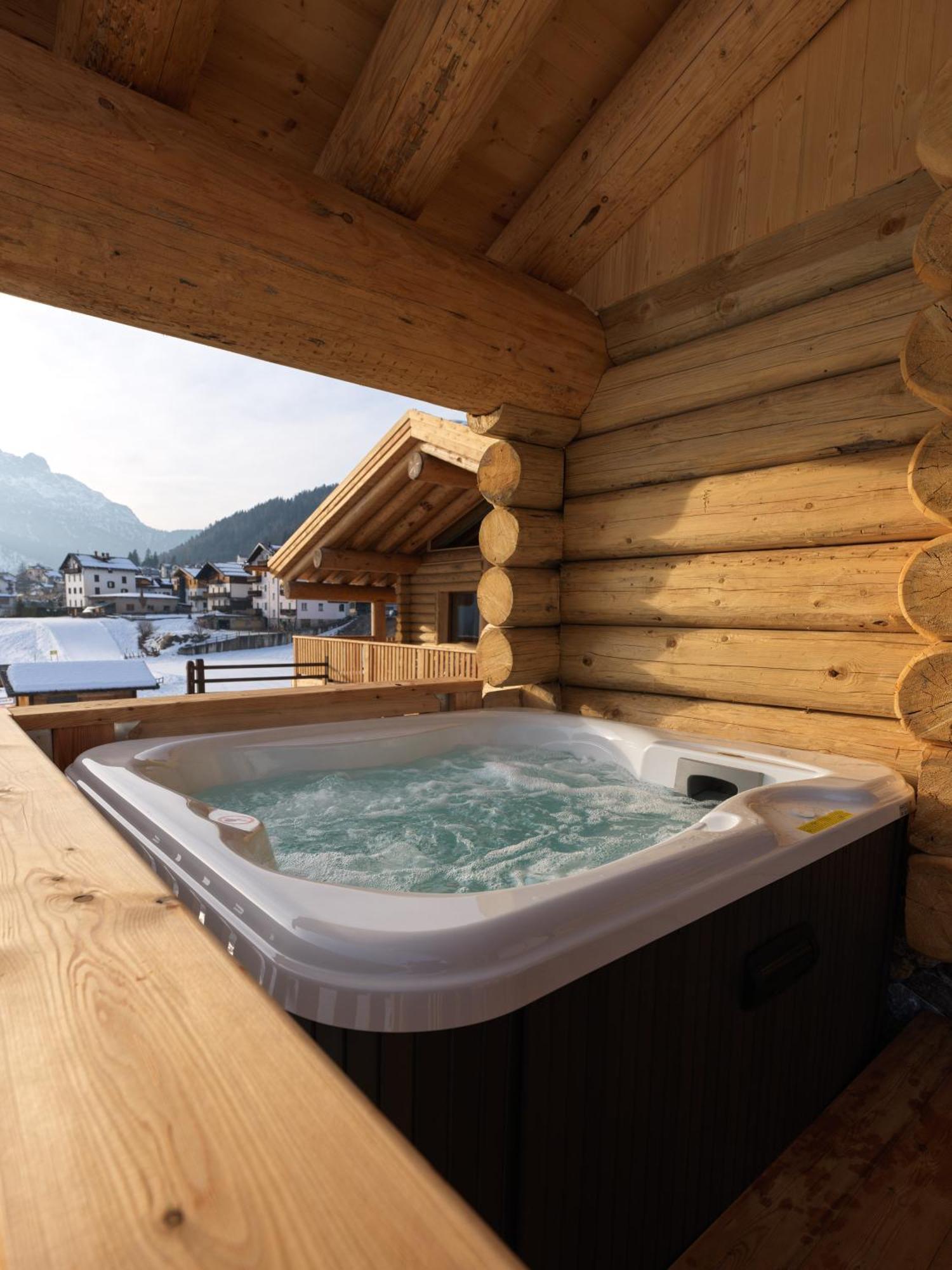 Hotel Haus Michaela Sappada Kültér fotó