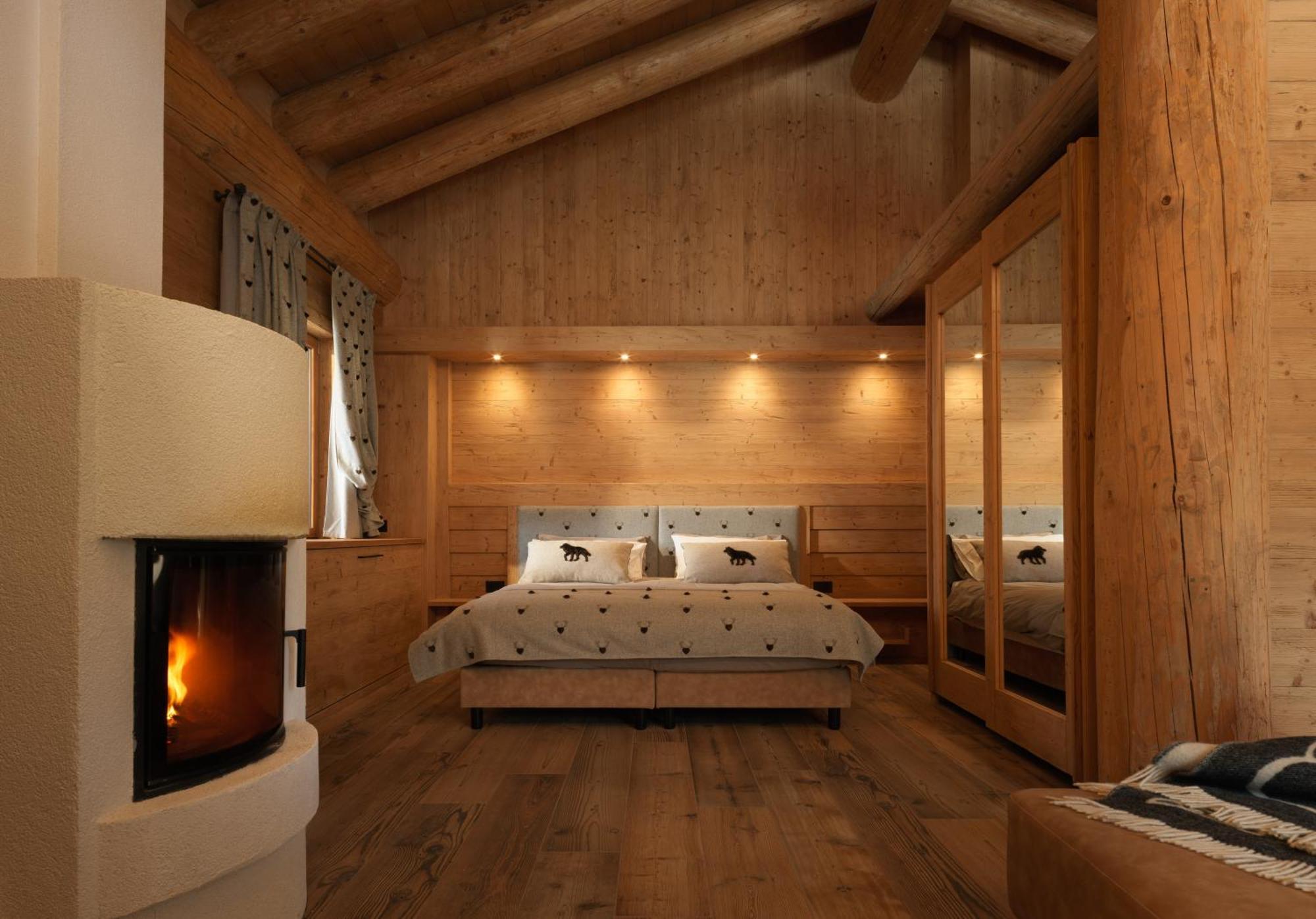 Hotel Haus Michaela Sappada Kültér fotó