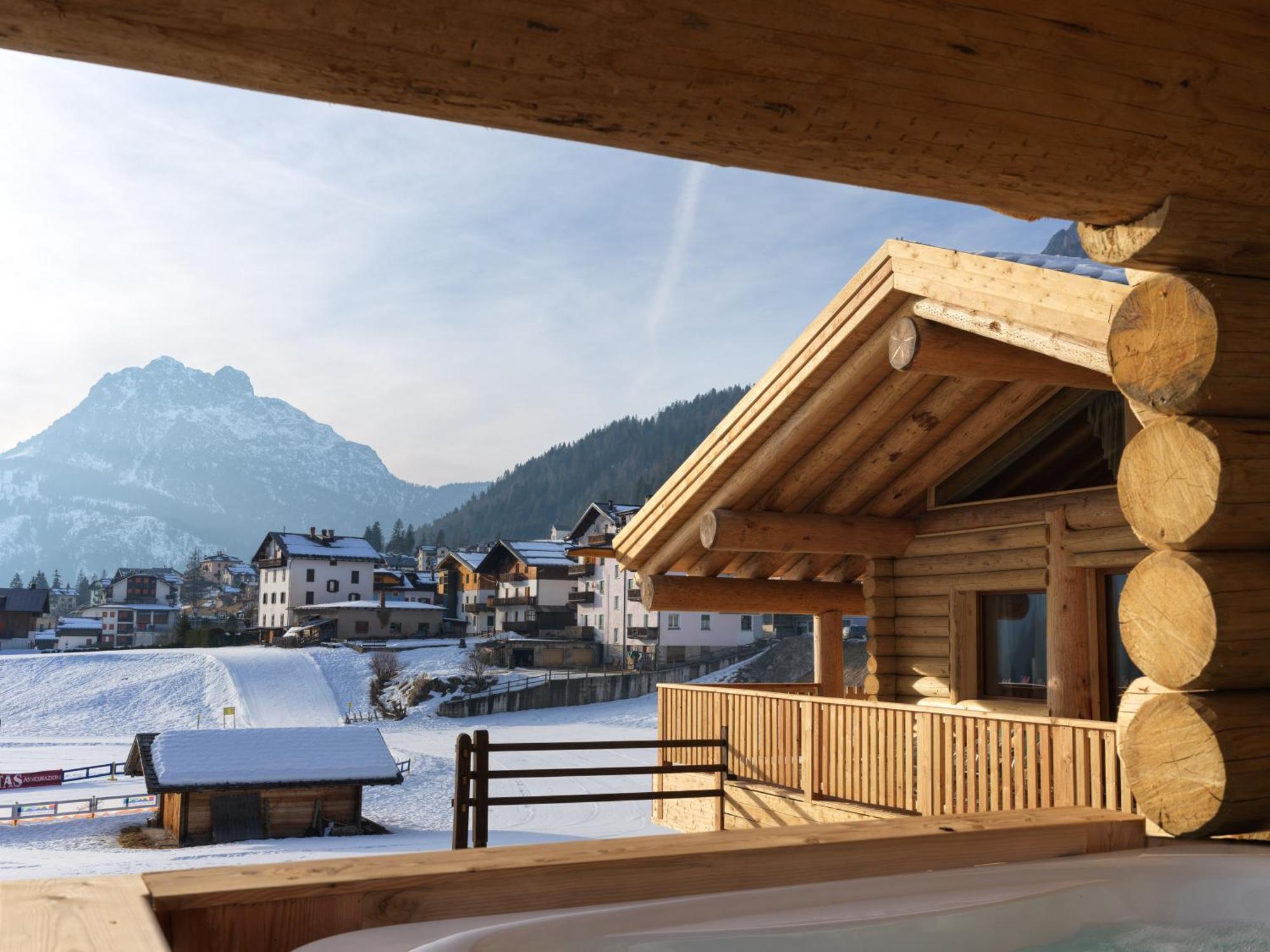Hotel Haus Michaela Sappada Kültér fotó