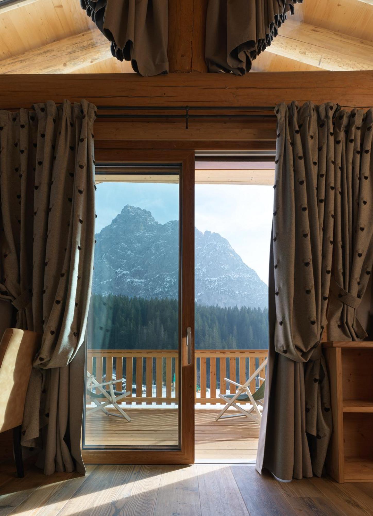 Hotel Haus Michaela Sappada Kültér fotó