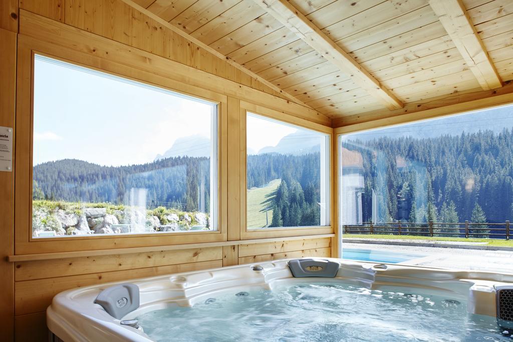Hotel Haus Michaela Sappada Kültér fotó